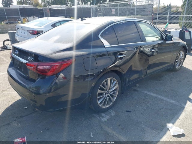 44519934 :رقم المزاد ، JN1EV7AP9JM350848 vin ، 2018 Infiniti Q50 3.0t Luxe مزاد بيع