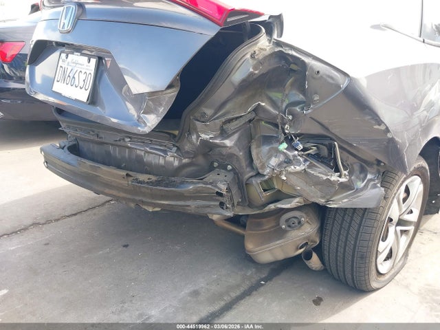 2018 HONDA CIVIC 2HGFC2F58JH514077 Photo 5