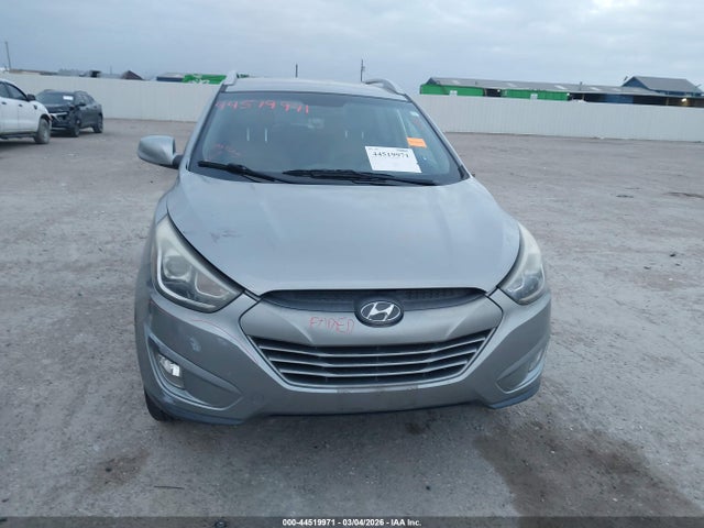2015 Hyundai Tucson Se მანქანა იყიდება აუქციონზე, vin: KM8JU3AG2FU094711, აუქციონის ნომერი: 44519971