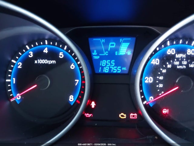 2015 Hyundai Tucson Se მანქანა იყიდება აუქციონზე, vin: KM8JU3AG2FU094711, აუქციონის ნომერი: 44519971