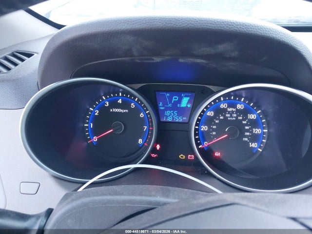 2015 Hyundai Tucson Se მანქანა იყიდება აუქციონზე, vin: KM8JU3AG2FU094711, აუქციონის ნომერი: 44519971