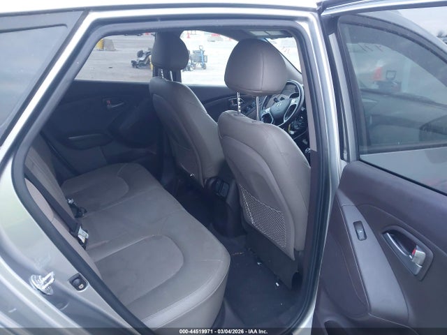 2015 Hyundai Tucson Se მანქანა იყიდება აუქციონზე, vin: KM8JU3AG2FU094711, აუქციონის ნომერი: 44519971