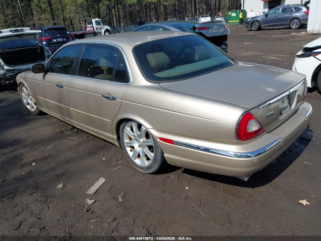2005 JAGUAR XJ SAJWA79C15SG46810 Photo 2