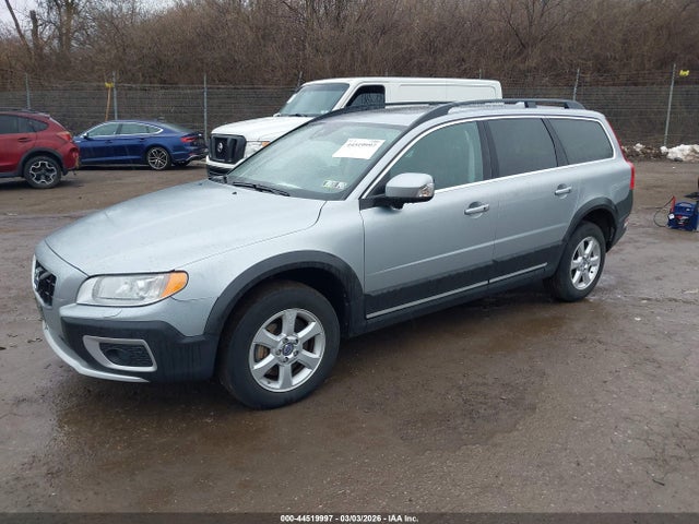 2013 VOLVO XC70 YV4940BZXD1156907 Photo 1
