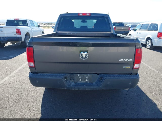 1C6RR7KG5GS341738 RAM 1500 Tradesman