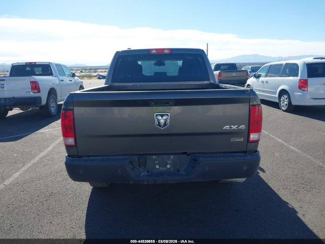1C6RR7KG5GS341738 RAM 1500 Tradesman