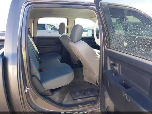 1C6RR7KG5GS341738 RAM 1500 Tradesman