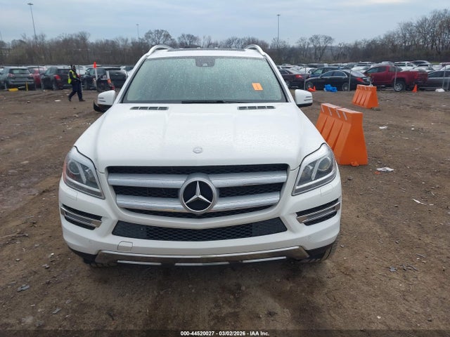 2015 Mercedes-benz Gl 450 4matic მანქანა იყიდება აუქციონზე, vin: 4JGDF6EE7FA575315, აუქციონის ნომერი: 44520027