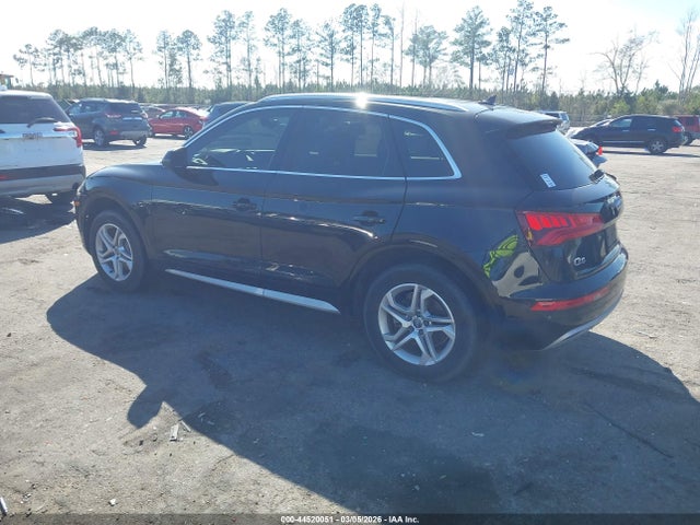 2018 AUDI Q5 WA1BNAFY4J2029420 Photo 2