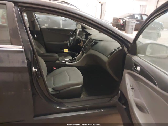 Продаж на аукціоні авто 2014 Hyundai Sonata Gls, vin: 5NPEB4AC9EH823309, номер лоту: 44520067