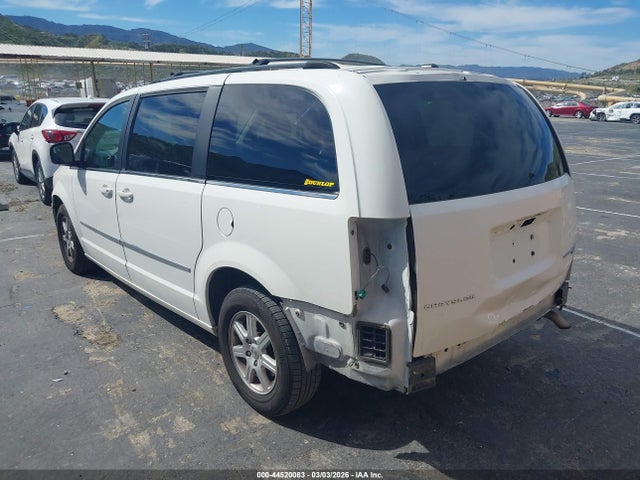2010 Chrysler Town & Country Touring მანქანა იყიდება აუქციონზე, vin: 2A4RR5D18AR198647, აუქციონის ნომერი: 44520083