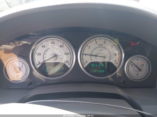 2010 Chrysler Town & Country Touring მანქანა იყიდება აუქციონზე, vin: 2A4RR5D18AR198647, აუქციონის ნომერი: 44520083