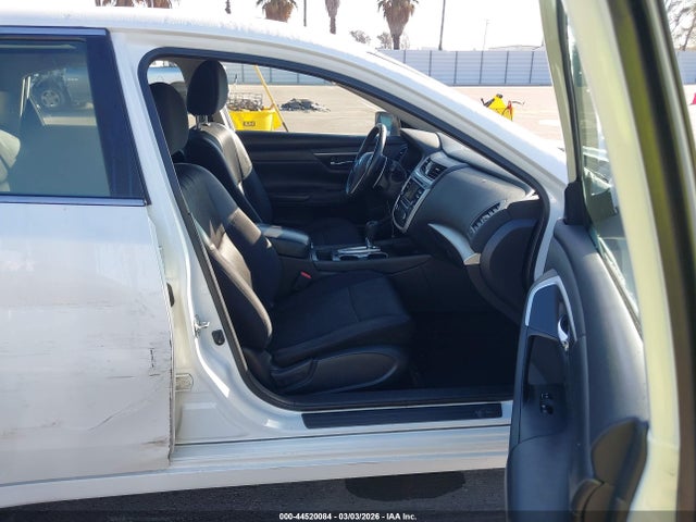 1N4AL3AP3HC484500 Nissan Altima 2.5 Sr