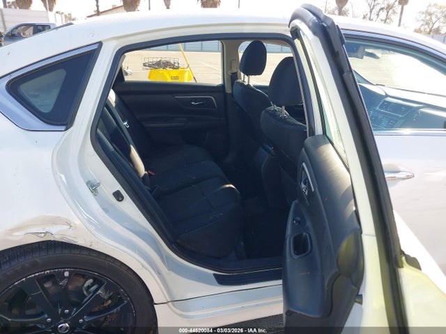 1N4AL3AP3HC484500 Nissan Altima 2.5 Sr