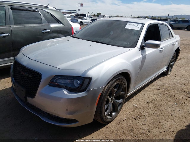 2023 Chrysler 300 300s მანქანა იყიდება აუქციონზე, vin: 2C3CCABG4PH641019, აუქციონის ნომერი: 44520114
