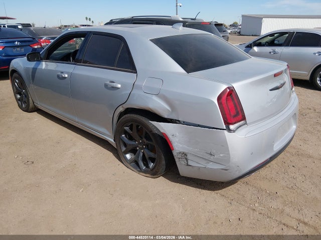 2023 Chrysler 300 300s მანქანა იყიდება აუქციონზე, vin: 2C3CCABG4PH641019, აუქციონის ნომერი: 44520114