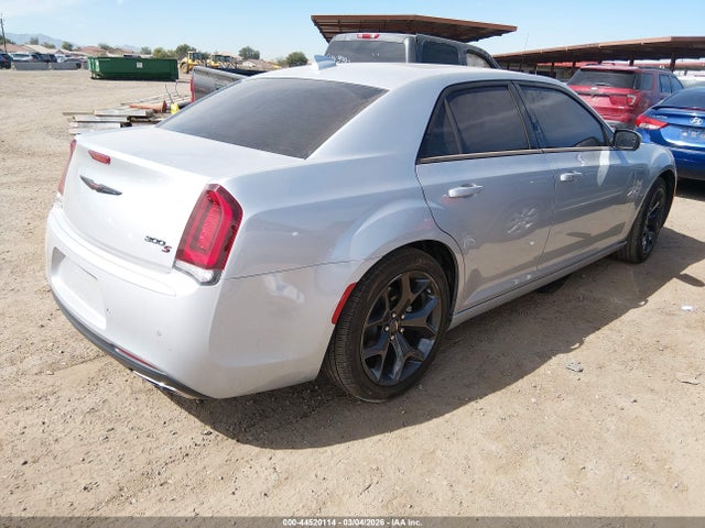 2023 Chrysler 300 300s მანქანა იყიდება აუქციონზე, vin: 2C3CCABG4PH641019, აუქციონის ნომერი: 44520114