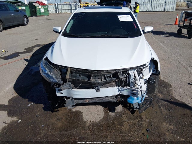 Продажа на аукционе авто 2025 Chevrolet Malibu Fwd 2lt, vin: 1G1ZE5STXSF138652, номер лота: 44520140