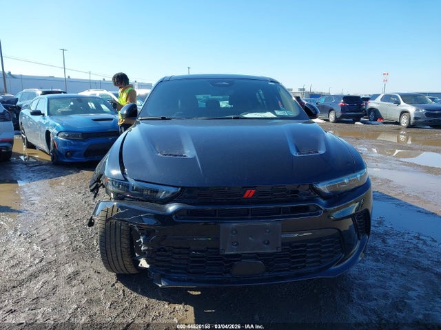 2024 Dodge Hornet R/t Plus Eawd მანქანა იყიდება აუქციონზე, vin: ZACPDFDW8R3A23240, აუქციონის ნომერი: 44520158