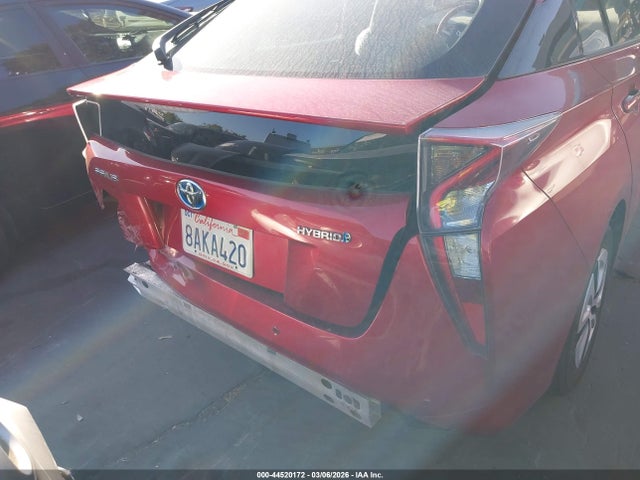 Toyota Prius Two 2017 JTDKBRFU9H3565889 Image 17