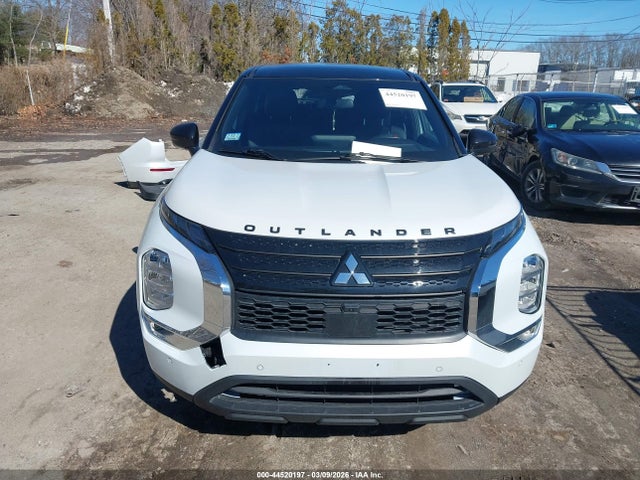 Продаж на аукціоні авто 2024 Mitsubishi Outlander Se Ralliart S-awc, vin: JA4J4VA88RZ086462, номер лоту: 44520197