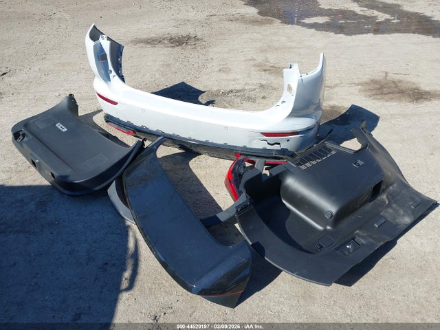 Продаж на аукціоні авто 2024 Mitsubishi Outlander Se Ralliart S-awc, vin: JA4J4VA88RZ086462, номер лоту: 44520197