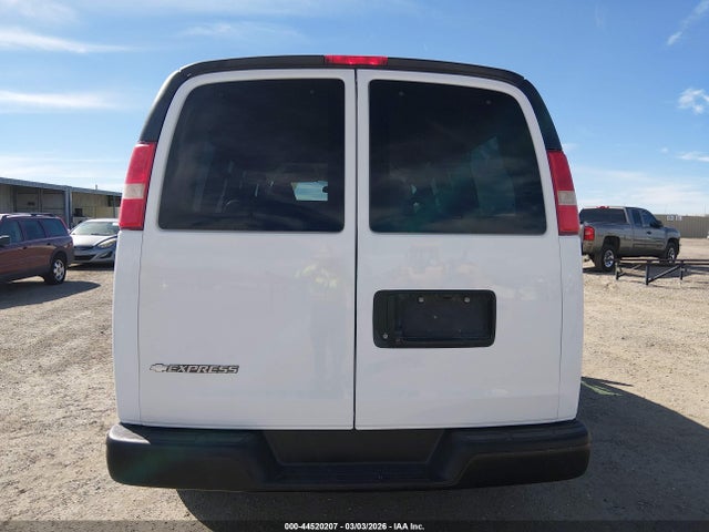1GNWGEFG4H1270126 Chevrolet Express 2500 Ls