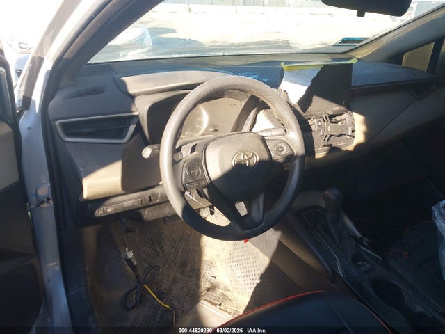 JTDEPMAE6N3004613 Toyota COROLLA LE