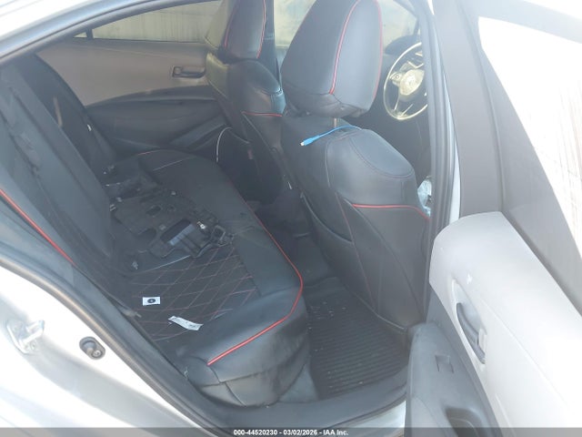 JTDEPMAE6N3004613 Toyota COROLLA LE