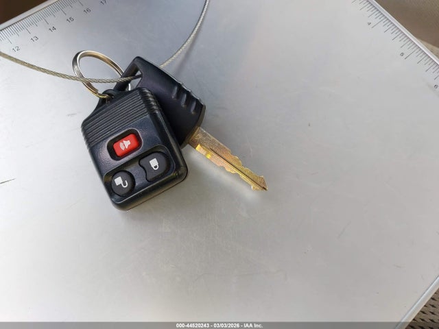 Продажа на аукционе авто 2005 Mazda Tribute S, vin: 4F2YZ94135KM08844, номер лота: 44520243
