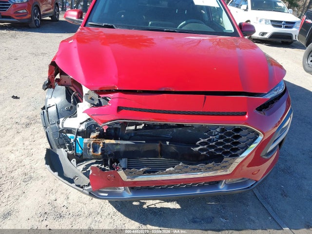 44520270 :رقم المزاد ، KM8K3CA57LU399221 vin ، 2020 Hyundai Kona Limited مزاد بيع