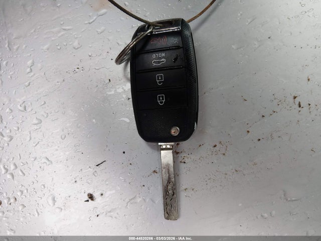 2018 KIA OPTIMA 5XXGT4L39JG214987 Photo 10