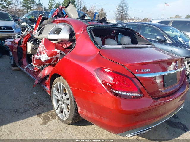 Продажа на аукционе авто 2019 Mercedes-benz C 300, vin: 55SWF8DB6KU317397, номер лота: 44520292