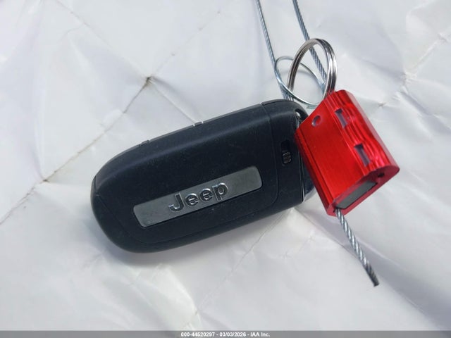 3C4NJCAB0JT107039 Jeep Compass Sport Fwd