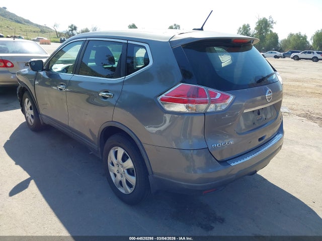 Nissan ROGUE S 2015 KNMAT2MVXFP557124 Image 3