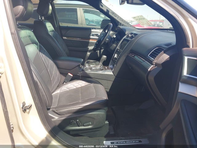 Ford Explorer Platinum 2017 1FM5K8HT8HGC20451 Image 5