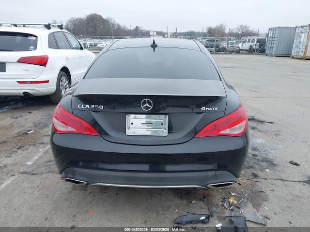 44520306 :رقم المزاد ، WDDSJ4GB9JN578970 vin ، 2018 Mercedes-benz Cla 250 4matic مزاد بيع