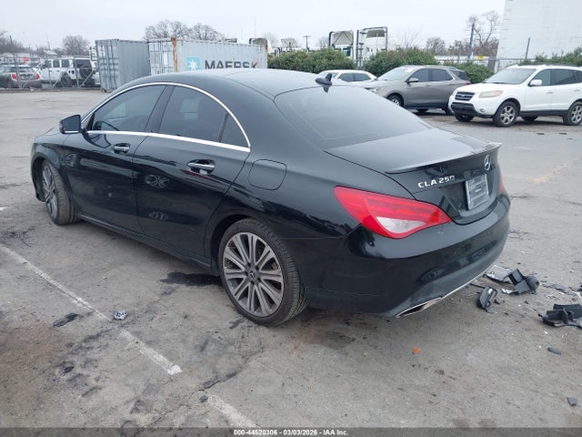 44520306 :رقم المزاد ، WDDSJ4GB9JN578970 vin ، 2018 Mercedes-benz Cla 250 4matic مزاد بيع