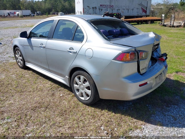 2015 MITSUBISHI LANCER JA32U2FU2FU012587 Photo 2