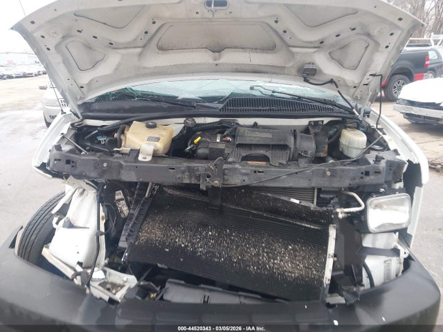 44520343 :رقم المزاد ، 1GCSHAF44D1179175 vin ، 2013 Chevrolet Express 1500 Work Van مزاد بيع