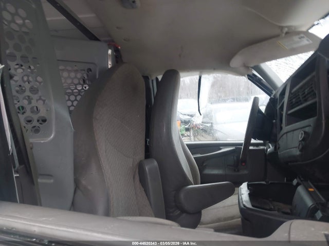 44520343 :رقم المزاد ، 1GCSHAF44D1179175 vin ، 2013 Chevrolet Express 1500 Work Van مزاد بيع