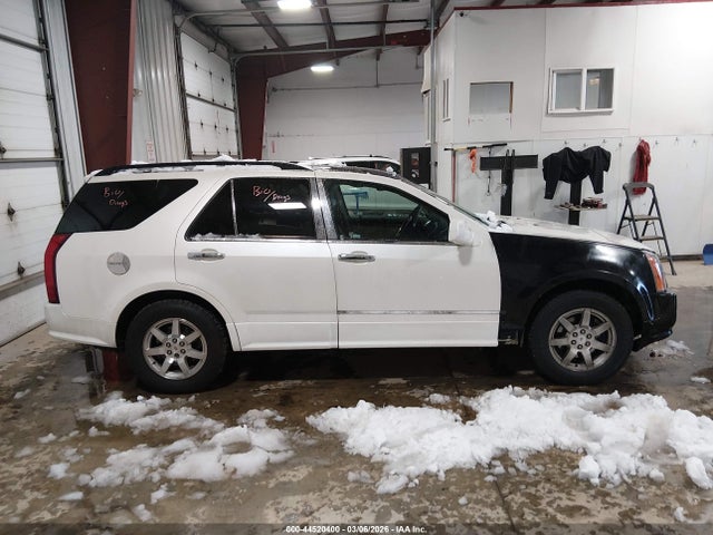 44520400 :رقم المزاد ، 1GYEE437390155821 vin ، 2009 Cadillac Srx V6 مزاد بيع