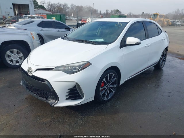 2017 TOYOTA COROLLA 2T1BURHE4HC888416 Photo 1
