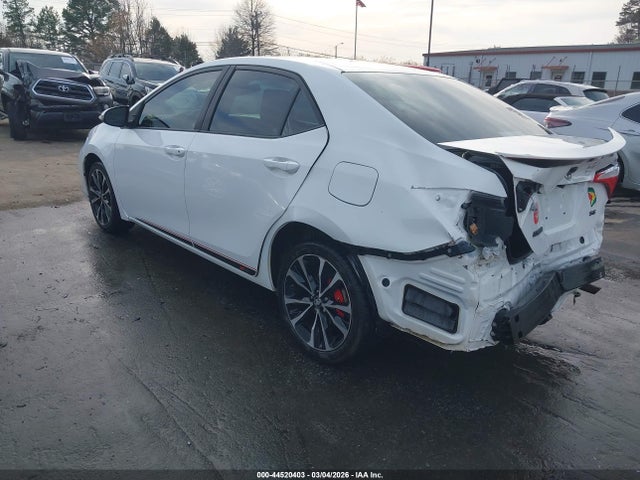 2017 TOYOTA COROLLA 2T1BURHE4HC888416 Photo 2