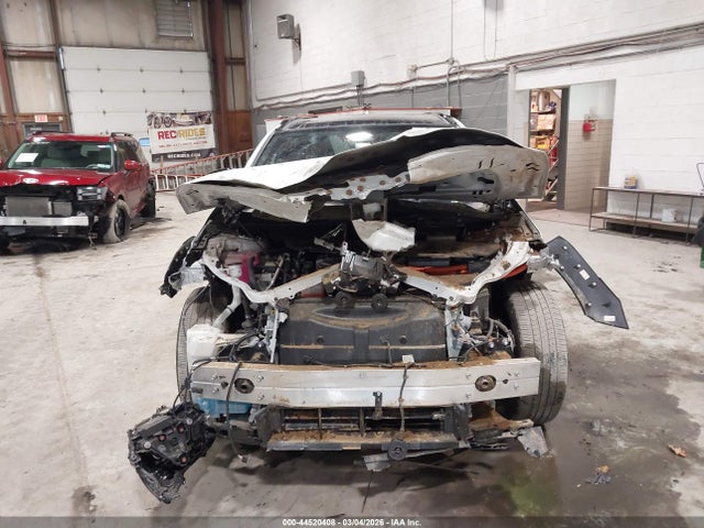 Toyota BZ4X XLE 2025 JTMAAAAA8SA073905 Image 12