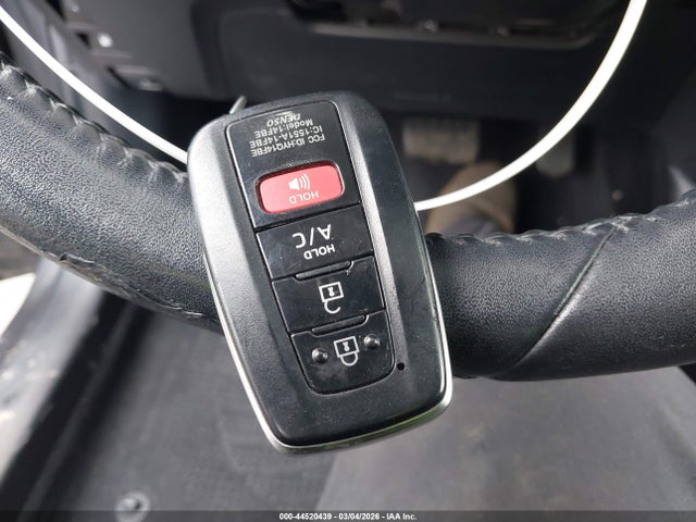 2017 TOYOTA PRIUS PRIME JTDKARFP1H3054948 Photo 10