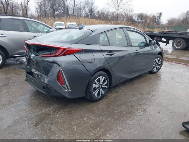 2017 TOYOTA PRIUS PRIME JTDKARFP1H3054948 Photo 3