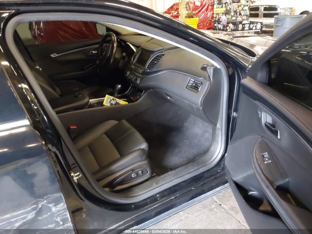 1G1105SA8JU132613 Chevrolet IMPALA 1LT