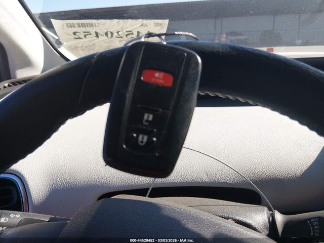 Toyota Prius Three 2016 JTDKARFU8G3002107 Image 11
