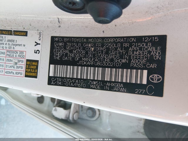 Toyota Prius Three 2016 JTDKARFU8G3002107 Image 9